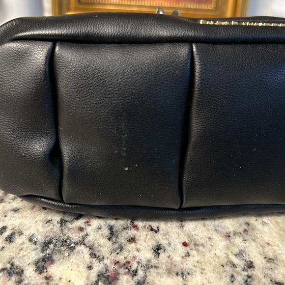 Steve Madden cushioned shoulder bag - Picture 10 of 15